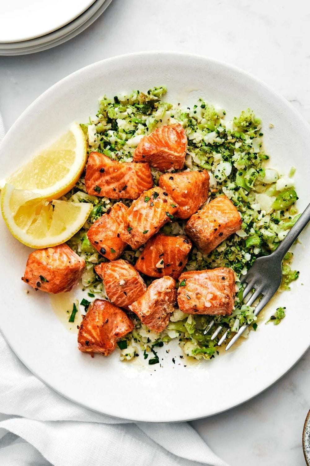 Air Fryer Salmon Bites