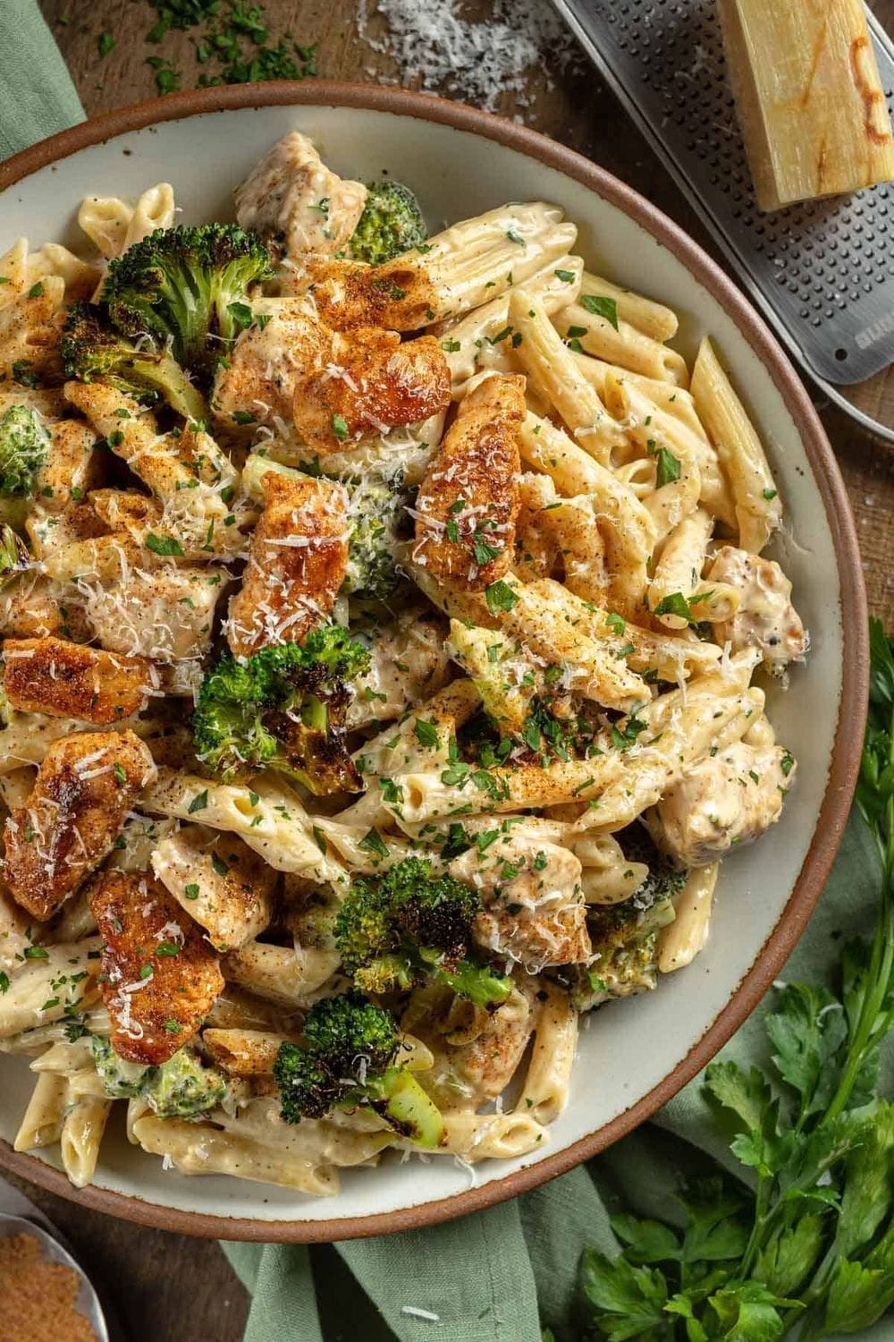 One Pot Cajun Chicken and Broccoli Alfredo
